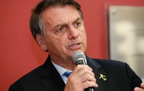 Bolsonaro foi condenado a 27 anos de prisão