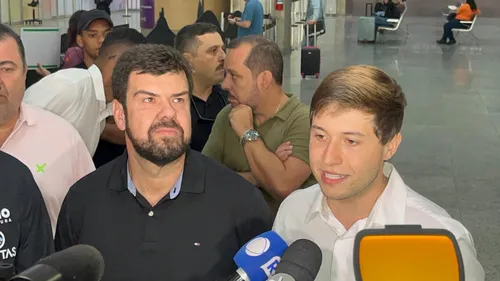 Welberth Rezende (prefeito de Macaé) ao lado de Flávio Valle (vereador do Rio)