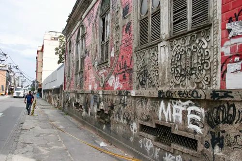 Casarão localizado na Rua Saldanha Marinho esquina com a Rua Visconde do Uruguai
