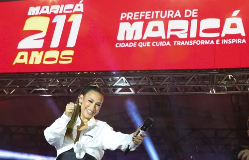 Simone Mendes arrastou multidão na Barra de Maricá