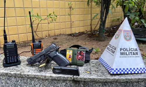 Todo o material foi apreendido e levado para a 73ª DP (Neves)