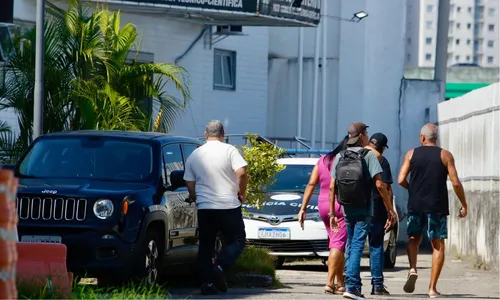 Família compareceu ao IML do Barreto para realizar o procedimento da liberação do corpo