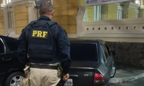 A ocorrência foi encaminhada para a 76ª DP (centro de Niterói)