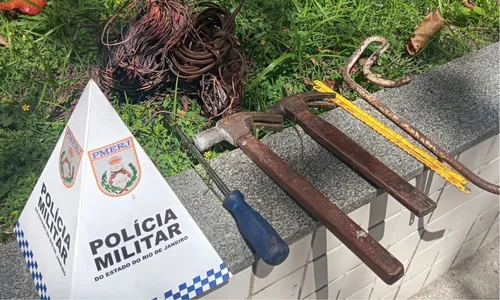 Todo o material foi levado para a delegacia