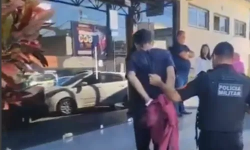 O homem acabou sendo autuado por furto na delegacia