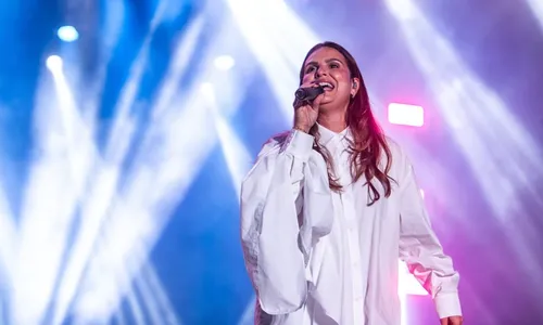 Aline Barros se apresenta no dia 1º de janeiro em Araçatiba