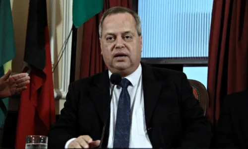 Cal ficará fora da Câmara a partir desta quarta-feira (6)