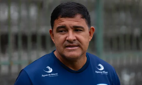 Flávio Tinoco destaca foco do elenco diante da chance de acesso inédito à elite