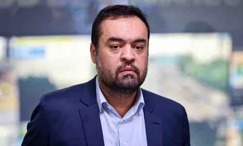 De acordo com a acusação, cerca de 45 mil pessoas foram contratadas sem critérios técnico