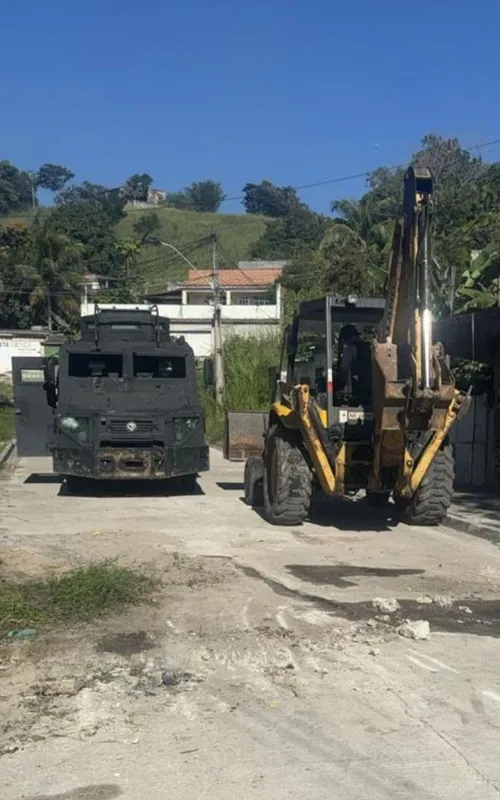 Veículo blindado da PM, o Caveirão