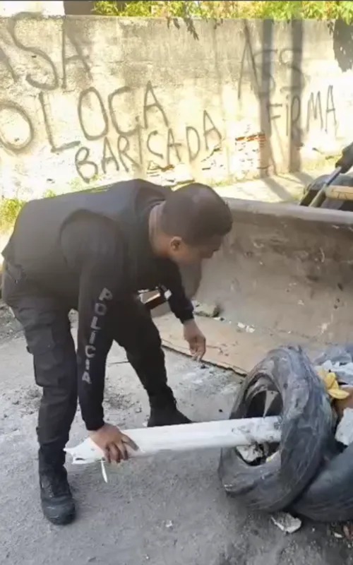 A PM não revidou os tiros disparados pelos criminosos e ação foi concluída normalmente