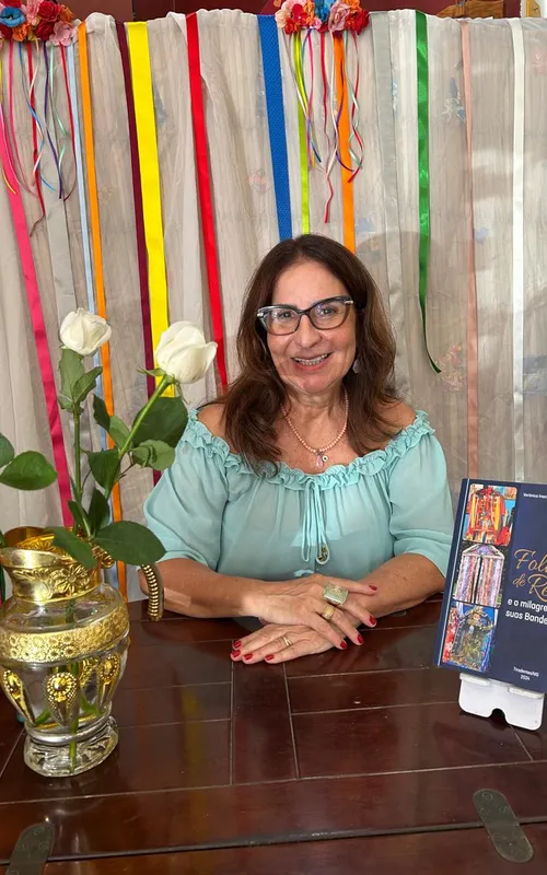 Verônica é autora de diversas obras sobre cultura popular