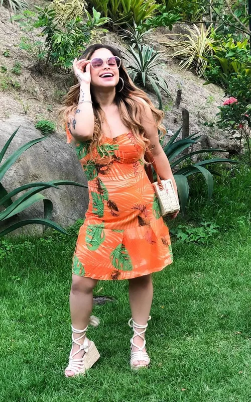 Amanda Carter de Paula, de 36 anos, ganhou destaque com produção de noivas