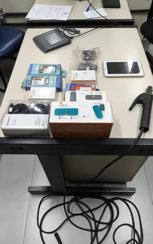 Produtos furtados pelo criminoso