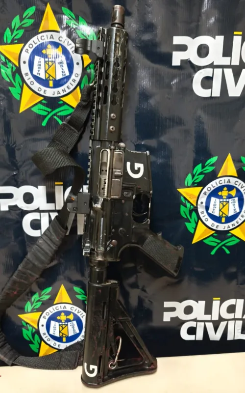 Imagem ilustrativa da imagem Líder do tráfico e 2 'seguranças' são mortos em São Gonçalo