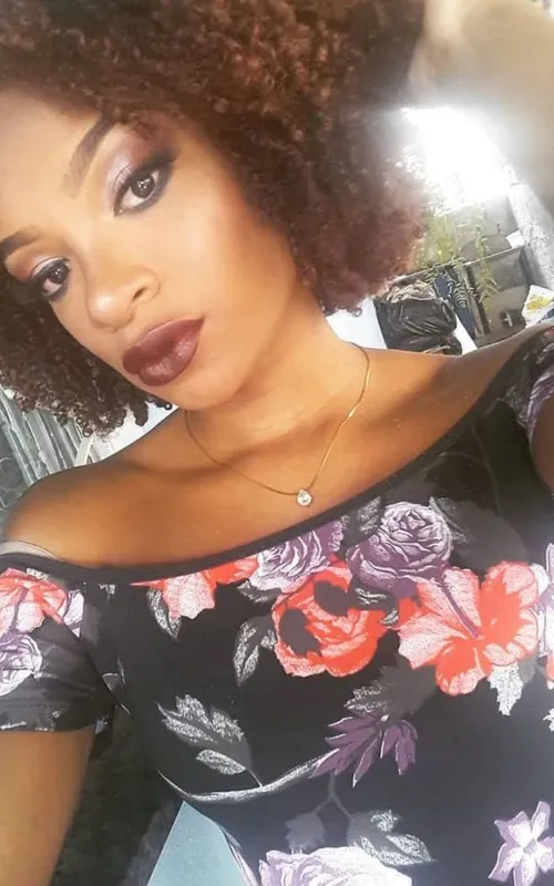 Verônica estava a caminho de um passeio com a família quando foi morta