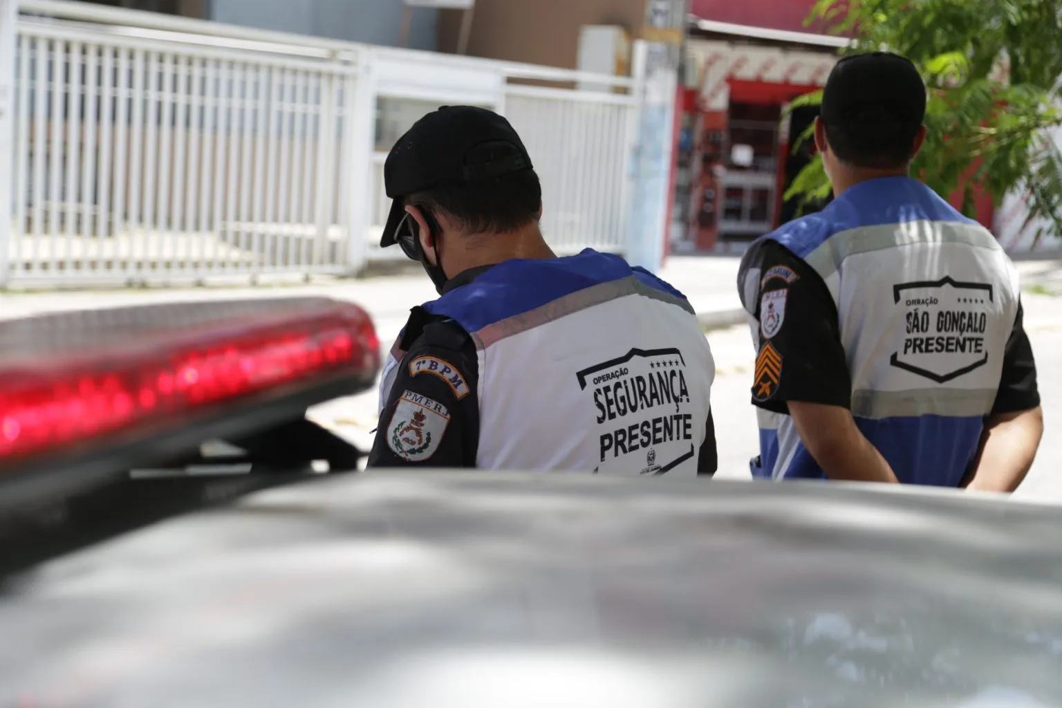 Ação de segurança é realizada por policiais militares do município.