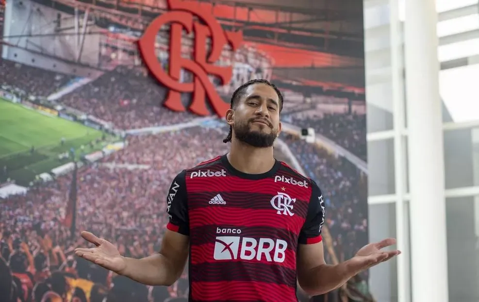 Pablo se lesionou antes mesmo de estrear pelo Flamengo