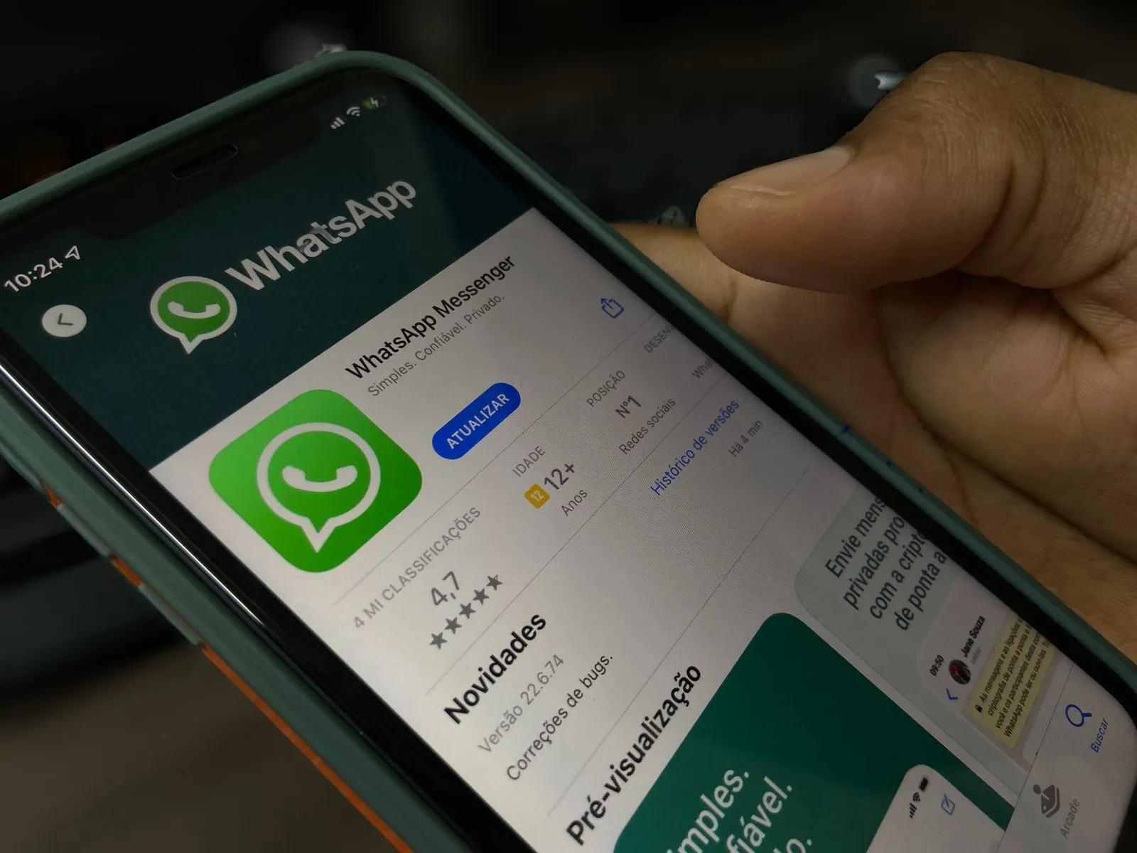 Whatsapp está banindo os usuários que usam versão pirata do app.