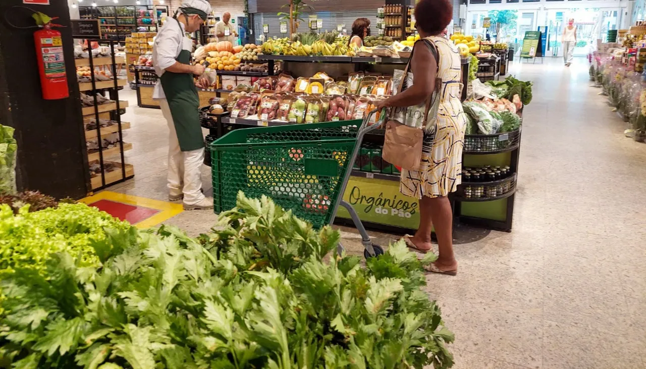 Valor das verduras também subiu nos supermercados