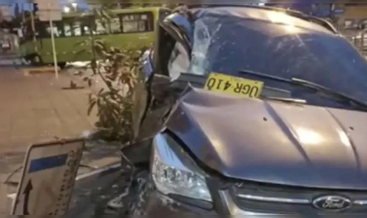 Acidente de carro ocorreu na madrugada de segunda-feira (11) em Cali, na Colômbia