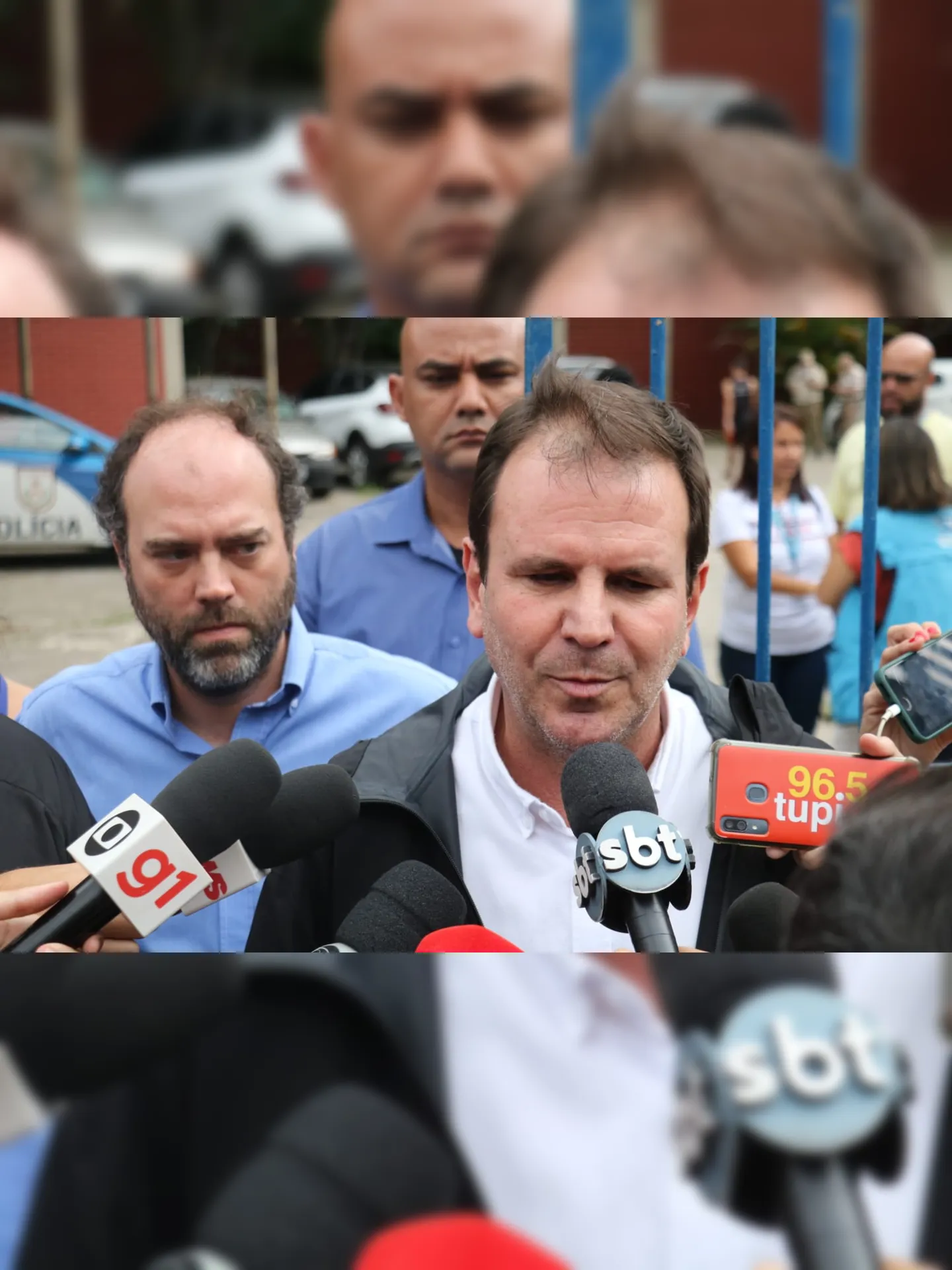 Prefeito Eduardo Paes diz que agressor já era monitorado pela direção da escola