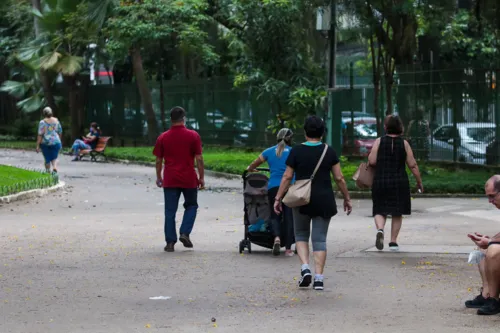 Vendedores falam sobre vazio no local