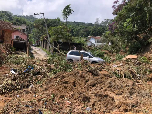 Até o momento há mais de 50 mortos na trágedia