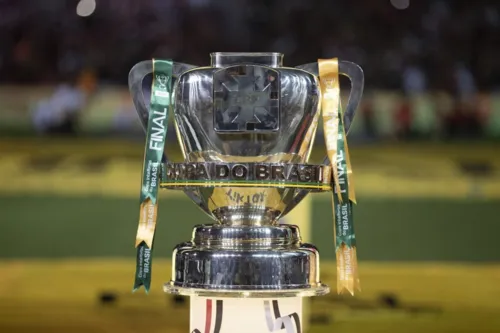 A Taça da Copa do Brasil é alvo de desejo em todo o país.