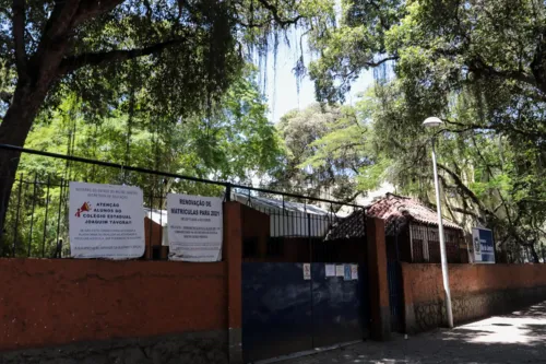 Aulas voltaram na unidade há mais de um mês