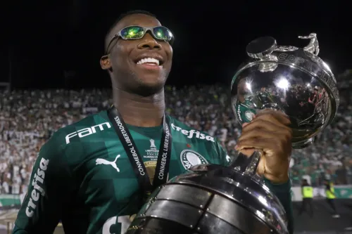 Patrick de Paula venceu duas Libertadores com o Palmeiras em 2021