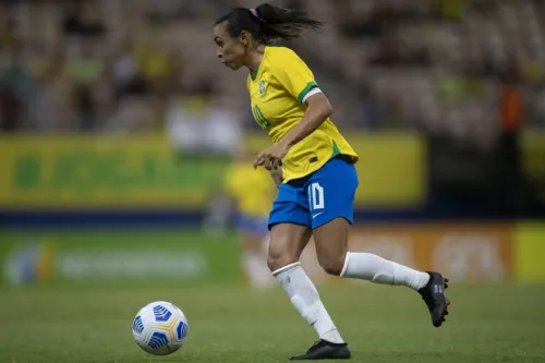 Camisa 10 da seleção terá que realizar uma cirurgia.