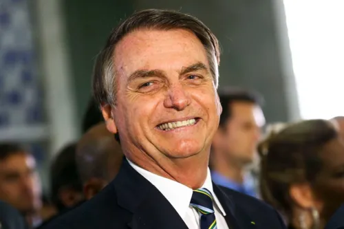 Bolsonaro recebeu alta do Hospital das Forças Armadas (HFA).