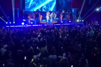 Confusão aconteceu durante o show da cantoraLudmilla.