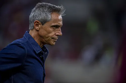 Paulo Sousa ainda não conseguiu convencer no Flamengo