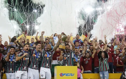 O Fluminense sagrou-se campeão estadual após vencer o Flamengo por 3 a 1 no placar agregado