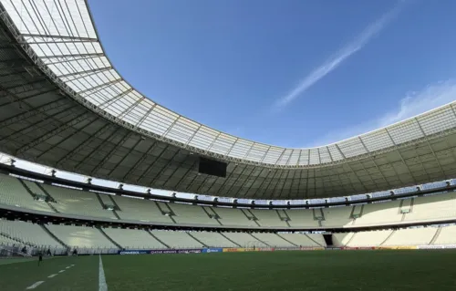 Castelão recebe duelo entre alvinegros pela segunda rodada do Brasileirão