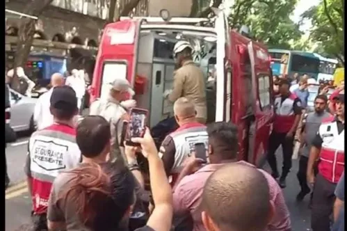 Corpo de Bombeiros socorreu as vítimas.