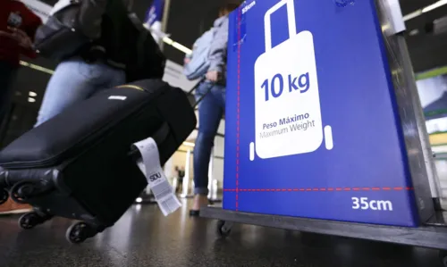 Para voos nacionais até 23kg e internacionais até 30 kg