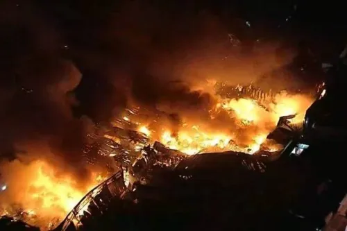 Incêndio atinge galpão perto do Aeroporto de Guarulhos