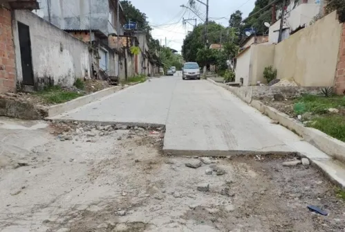 Via está com obra paralisada há dois meses