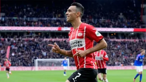 Zahavi é um dos principais nomes do PSV, atual segundo colocado do Campeonato Holandês