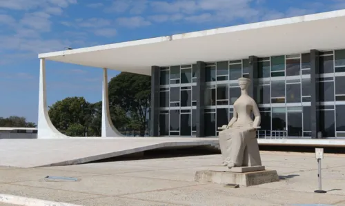 Elevação da idade para nomeação irá atingir o Supremo Tribunal Federal (STF), o Superior Tribunal de Justiça (STF), os tribunais regionais federais (TRFs), o Tribunal Superior do Trabalho (TST)