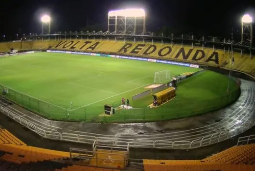 Maracanã está indiponível por estar sendo plantada a grama de inverno