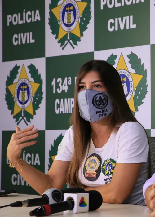 Delegada Natália Patrão, titular da delegacia de Campos dos Goytacazes.