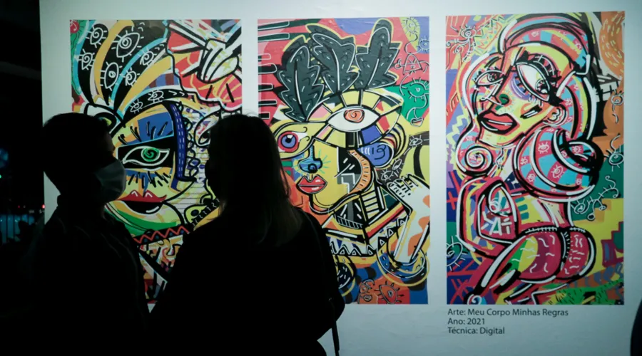 Vernissage da exposição Um Dedo de Arte, do artista Diego Moura, no centro Cultural Pascoal Carlos Magno, no Campo do São Bento.