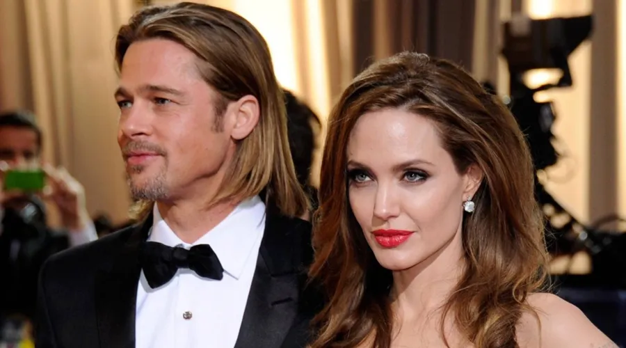 Brad Pitt diz que está sendo lesado por Angelina Jolie.