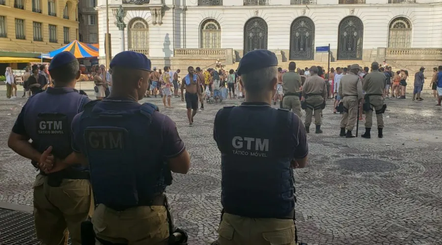 A Guarda Municipal (GM-Rio) atua na desmobilização desses eventos.