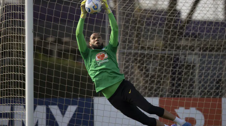 Everson, do Atlético Mineiro, foi convocado para o lugar do goleiro Ederson.