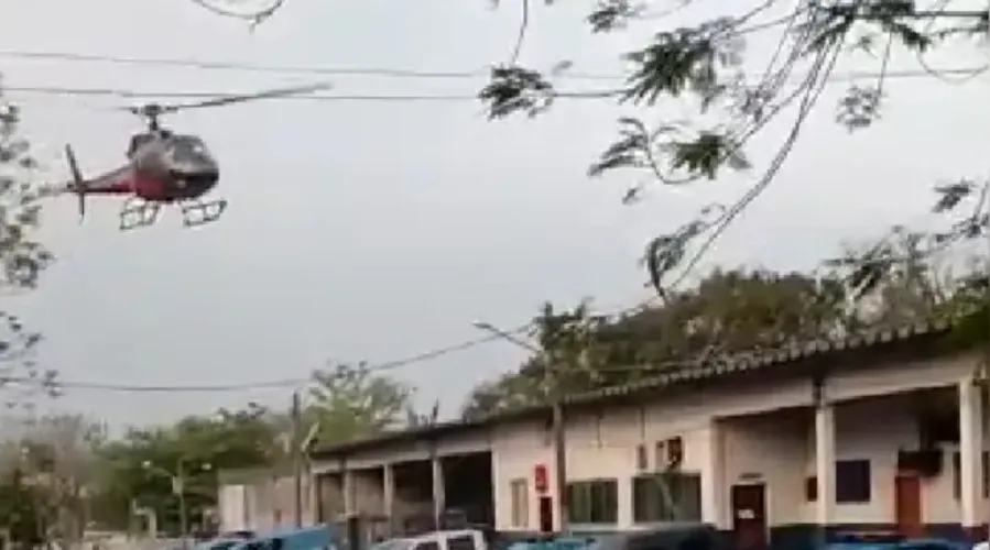Segundo a Polícia Federal, policiais estavam monitorando a movimentação do foragido e esperando que o homem deixasse a comunidade do Salgueiro, em São Gonçalo.